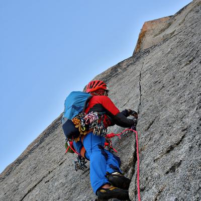 La belle fissure en 6c de la troisème longueur