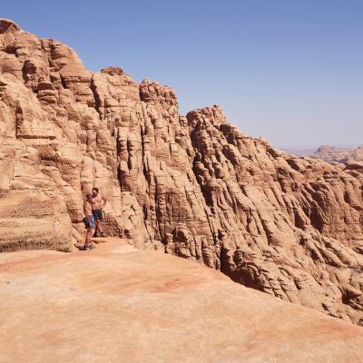 Jean Pierre et Serge au sommet du Jebel Um Ejil