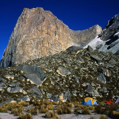 Camp au pied de la Esfinge