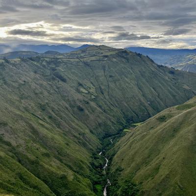 Montagnes et rios du sud du pays