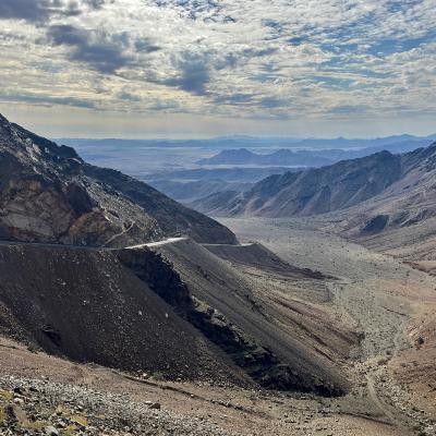 Route plongeante dans le nord