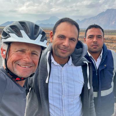 Une des innombrables rencontres sur la route